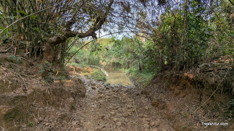 Dich(खंदक) Awade Kot